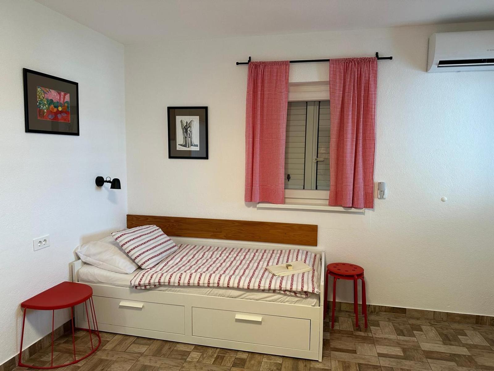 Apartments "Laci" Krk Town Luaran gambar